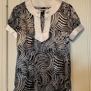 Blouse - Black/white satin tunic